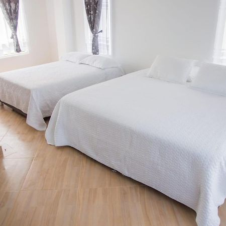 Aparthotel Casa Blanca Malibu à Santa Veronica Extérieur photo